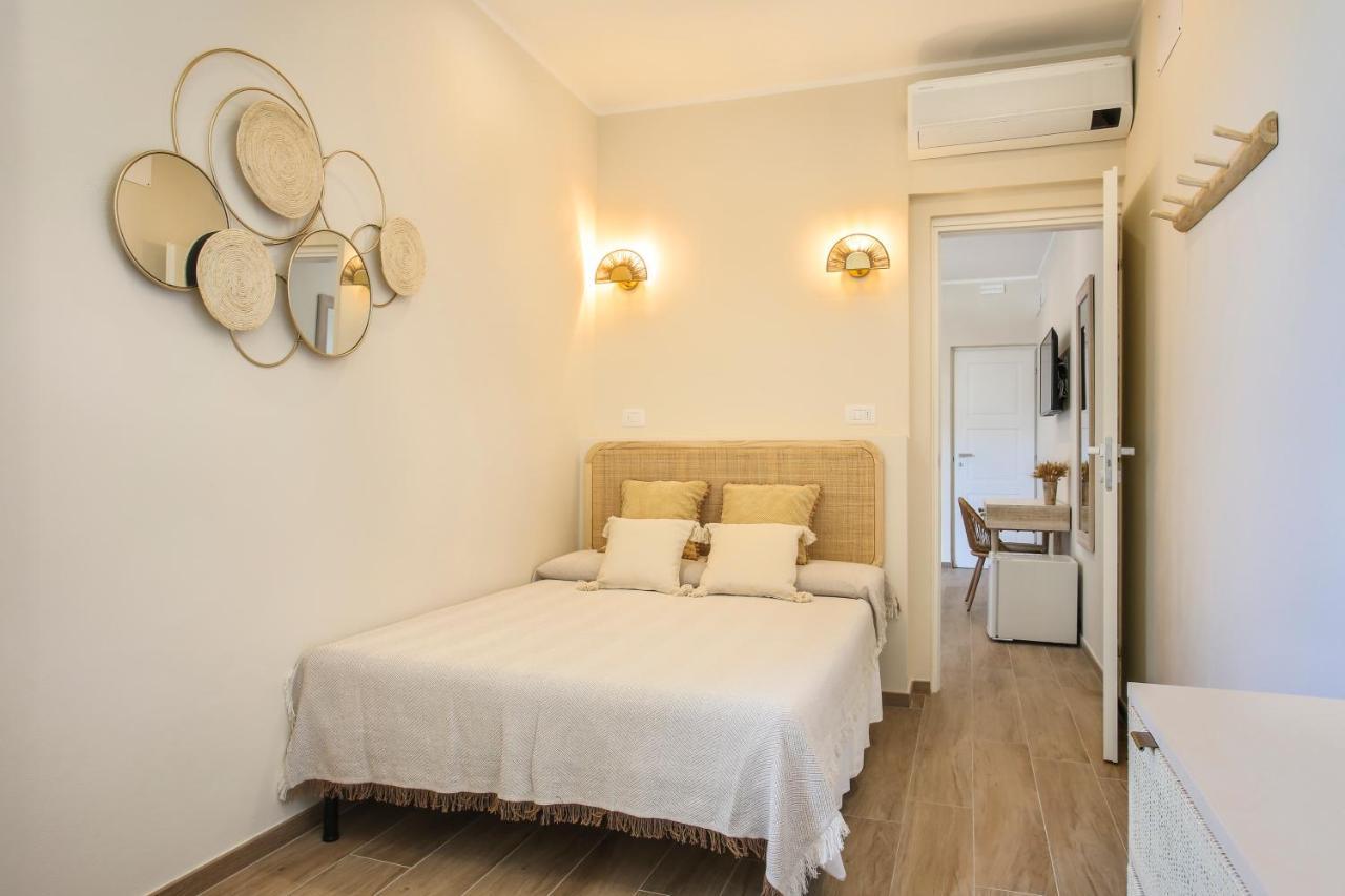 Versilia Mia - Beach At 8Min By Walk! New Rooms! Air Condition! Viareggio Bagian luar foto