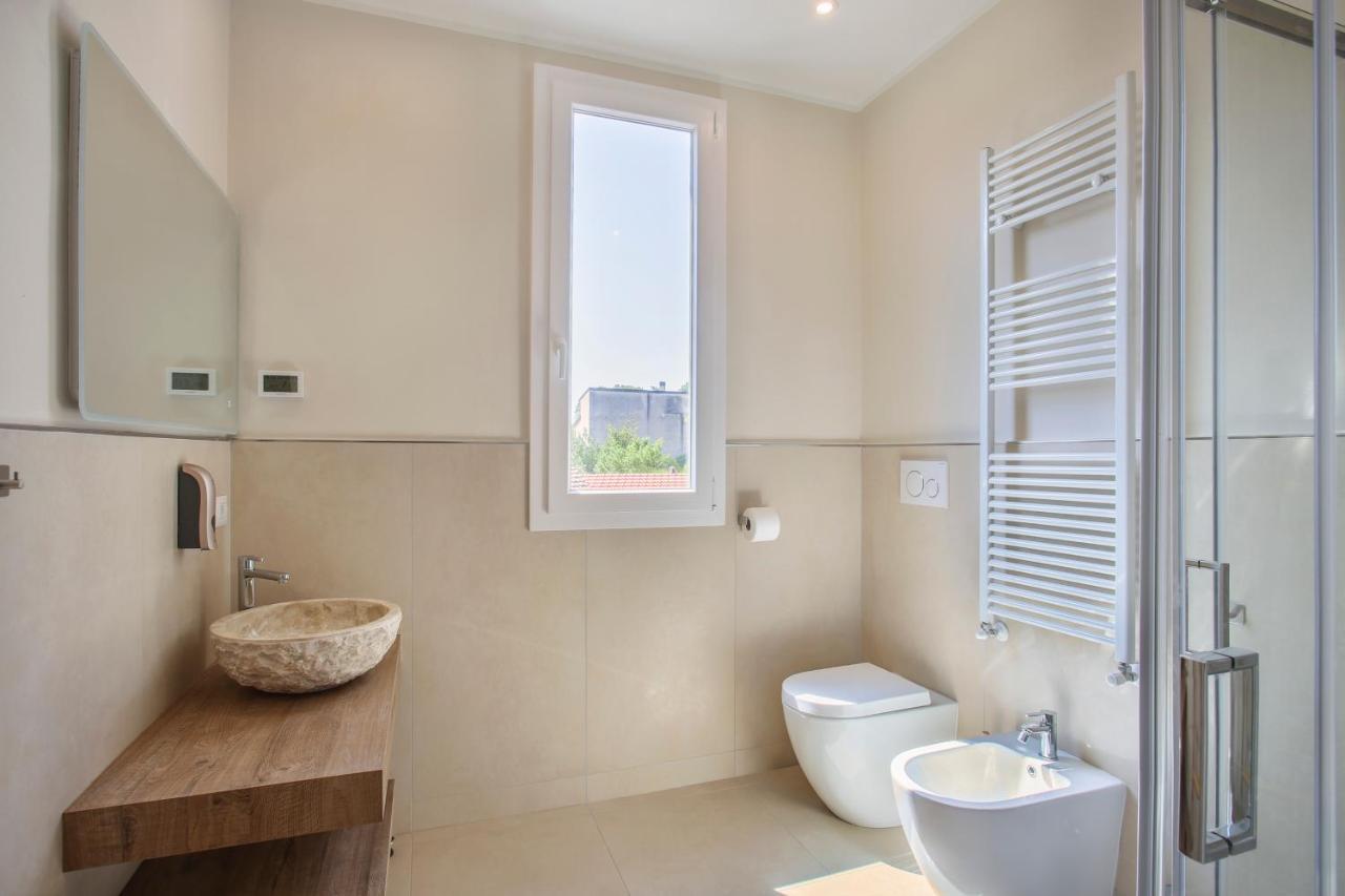 Versilia Mia - Beach At 8Min By Walk! New Rooms! Air Condition! Viareggio Bagian luar foto